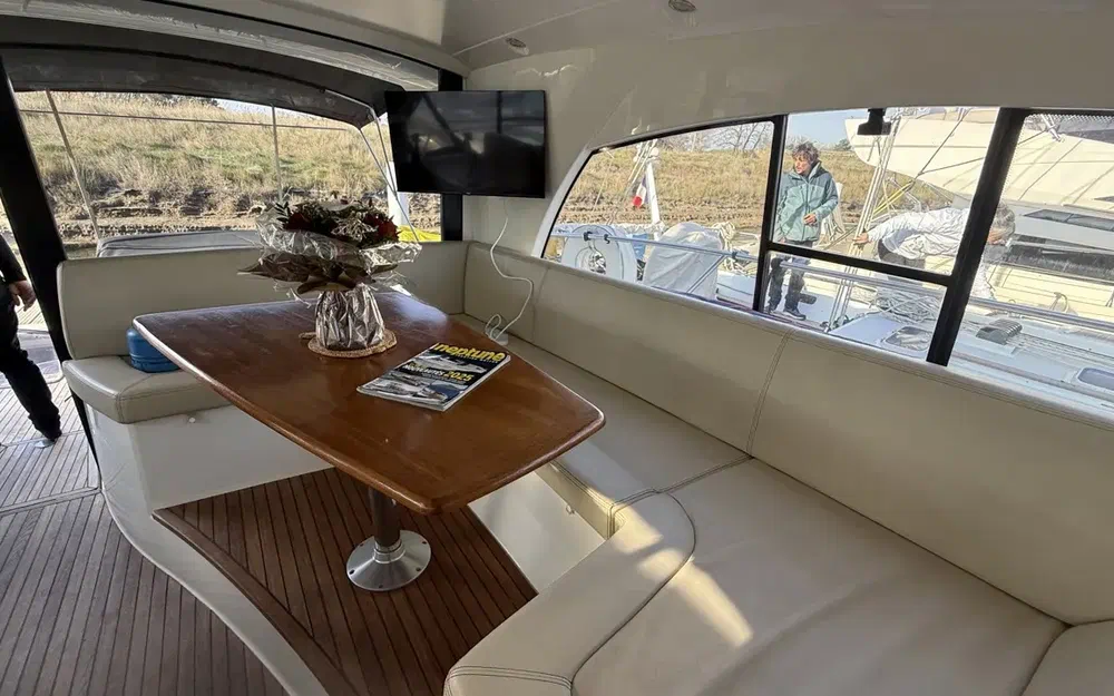 slider 12 Jeanneau Prestige 42 S