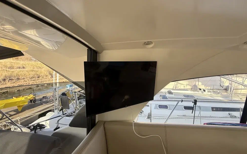 slider 18 Jeanneau Prestige 42