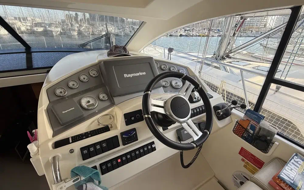 slider 20 Jeanneau Prestige 42