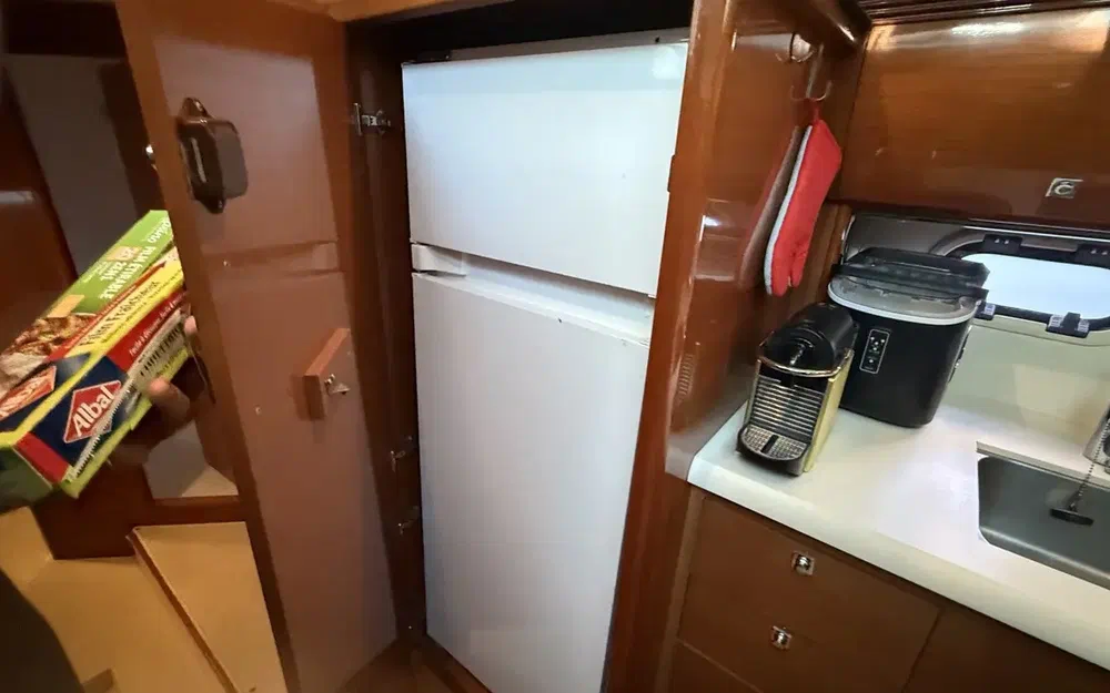 slider 28 Jeanneau Prestige 42 S