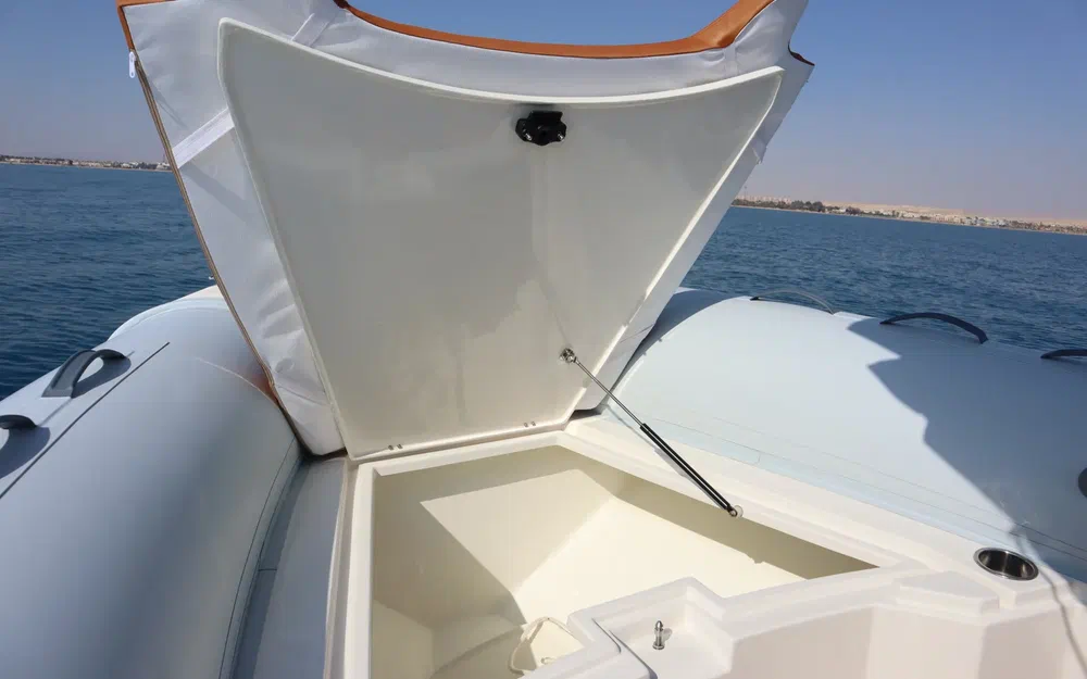 slider 16 Tiger Marine 750 TOP LINE