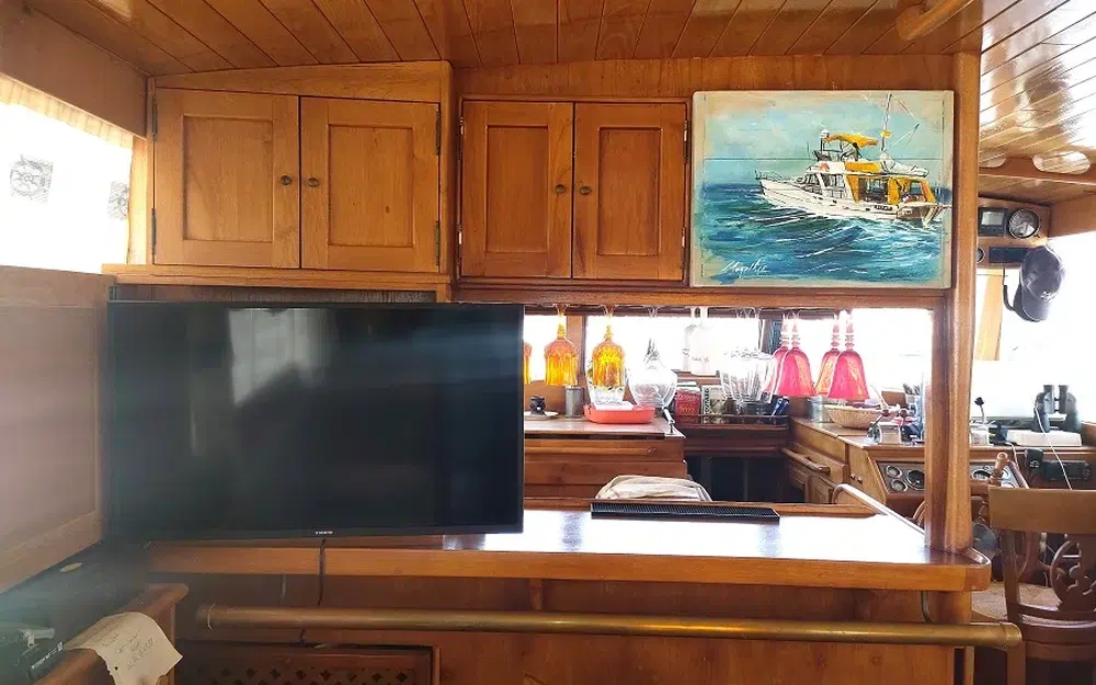 slider 26 Grand Banks 42 Europa