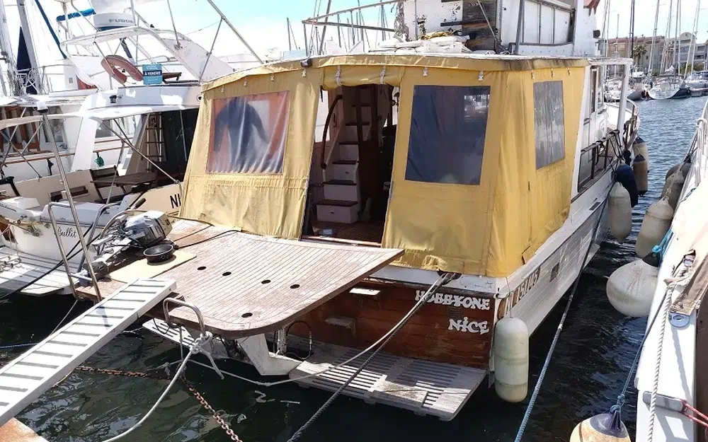 slider 1 Grand Banks 42 Europa