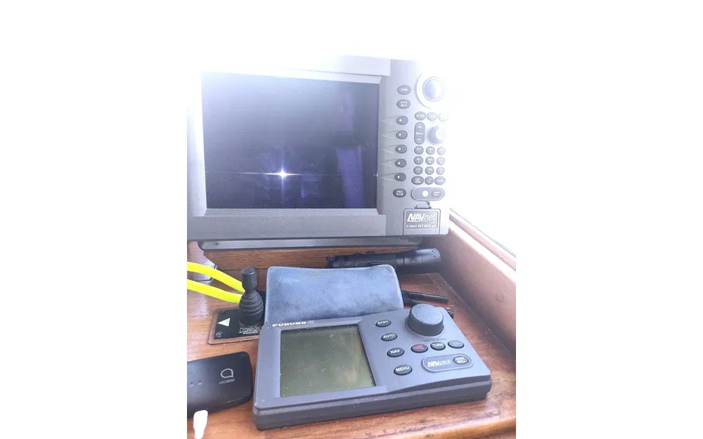 slider 42 Grand Banks 42 Europa