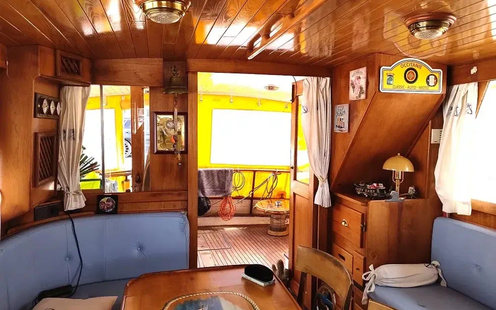 slider 54 Grand Banks 42 Europa