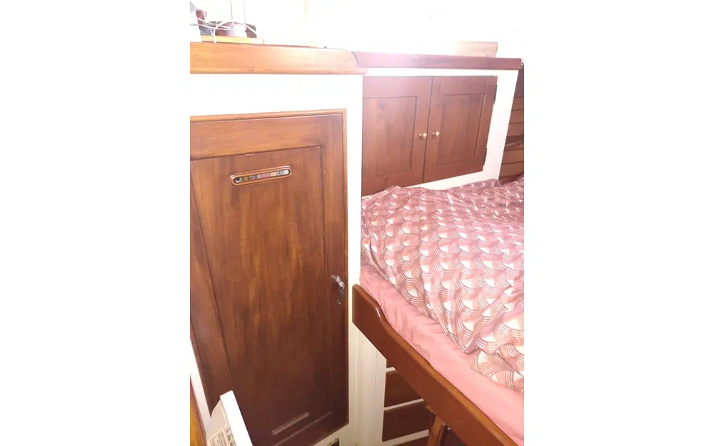 slider 57 Grand Banks 42 Europa