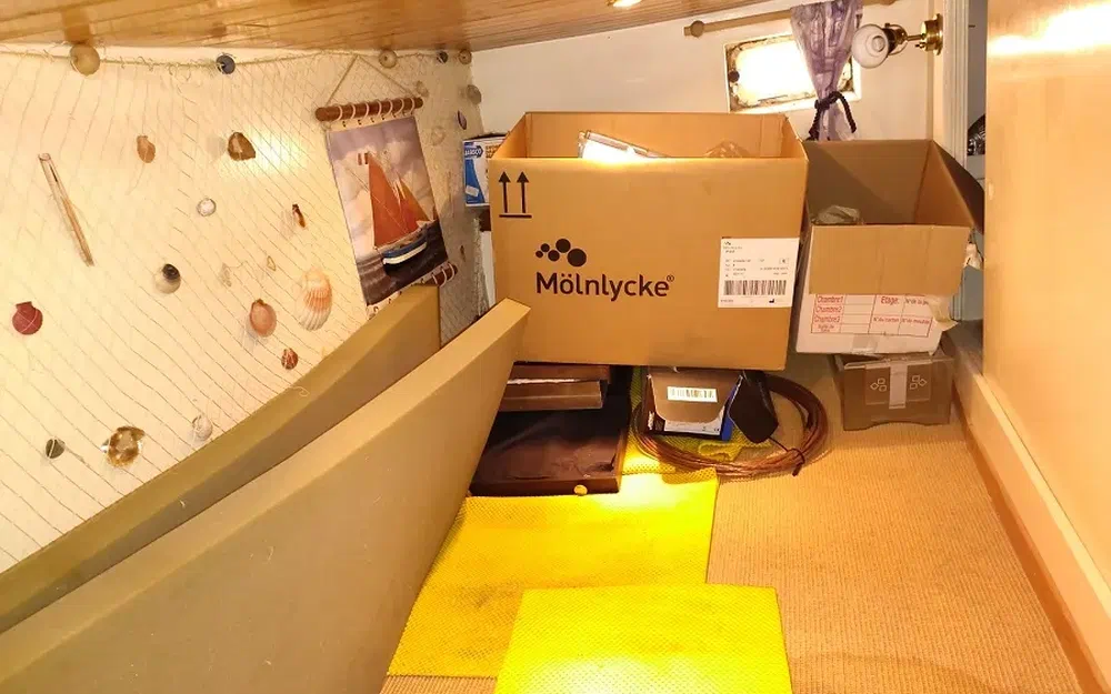 slider 6 Grand Banks 42 Europa