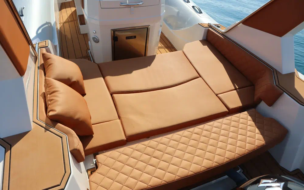 slider 10 Tiger Marine 750 TOP LINE