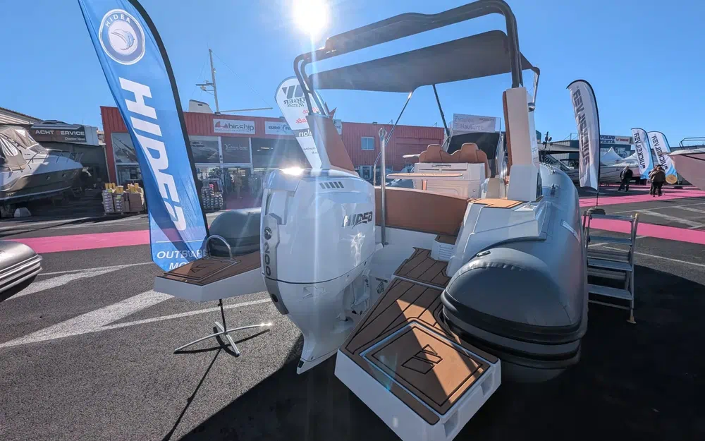 slider 18 Tiger Marine 750 TOP LINE