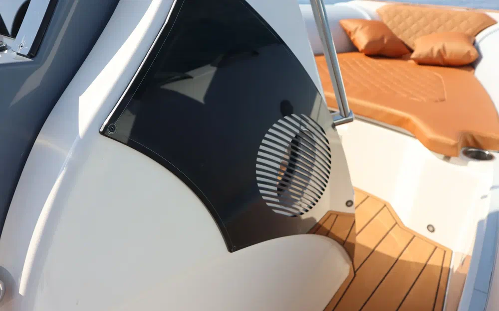 slider 15 Tiger Marine 750 TOP LINE