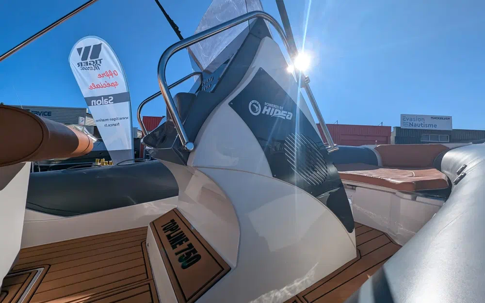 slider 22 Tiger Marine 750 TOP LINE