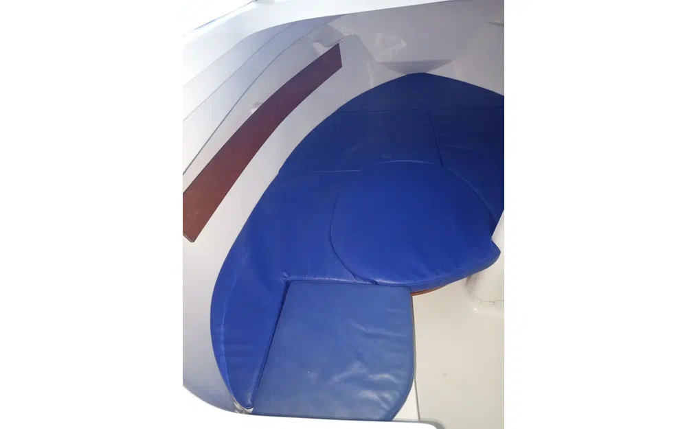 slider 9 Beneteau Antares 650 HB