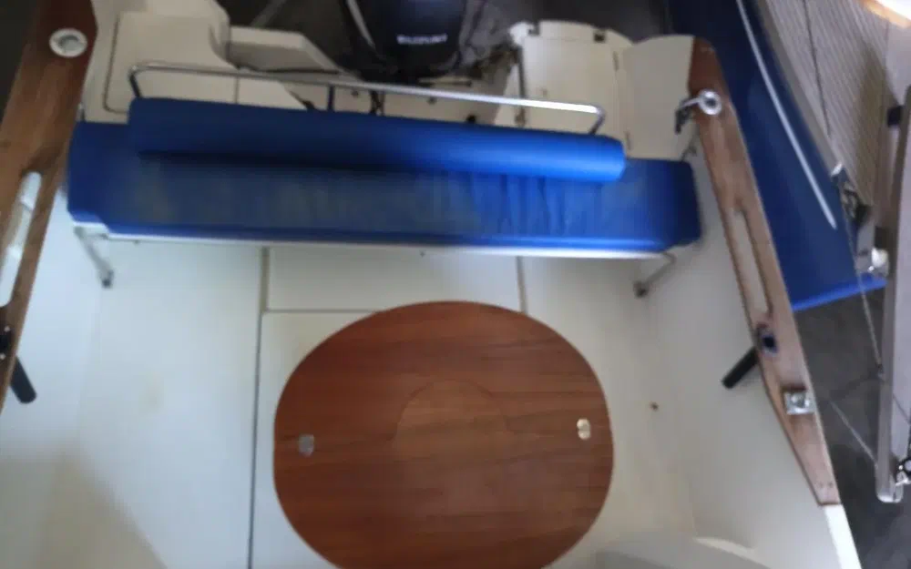 slider 3 Beneteau Antares 650 HB