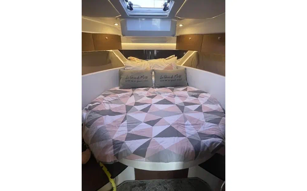 slider 9 Jeanneau Merry Fisher 1095