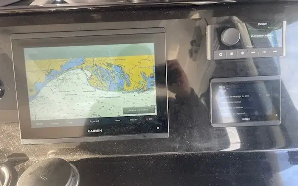 slider 8 Jeanneau Merry Fisher 1095