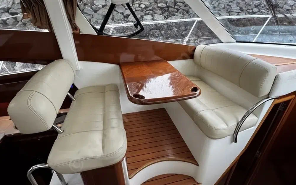 slider 17 Jeanneau Prestige 46