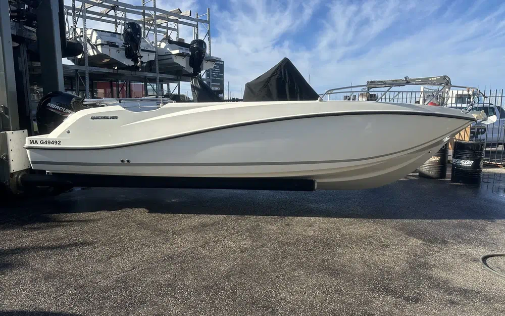 slider 3 Quicksilver 675