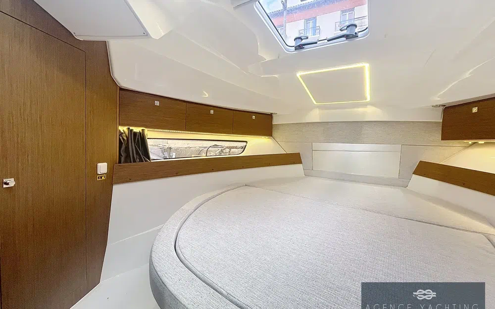 slider 15 Jeanneau Merry Fisher 895