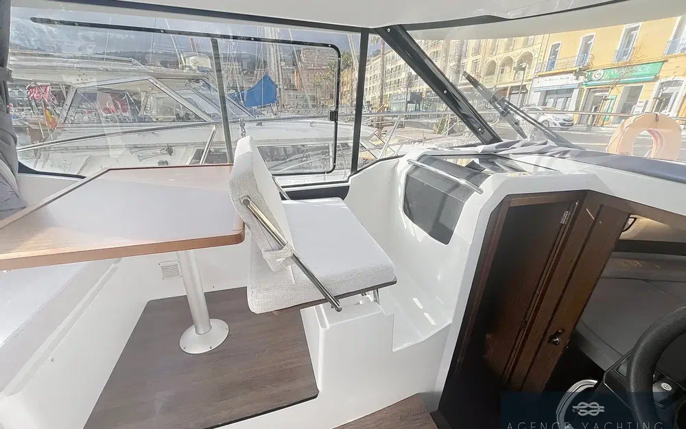 slider 22 Jeanneau Merry Fisher 895