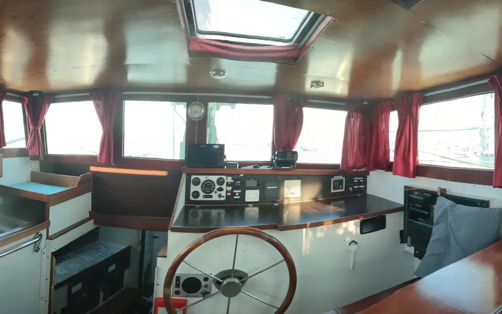 slider 15 IDEC Marine Concerto 51