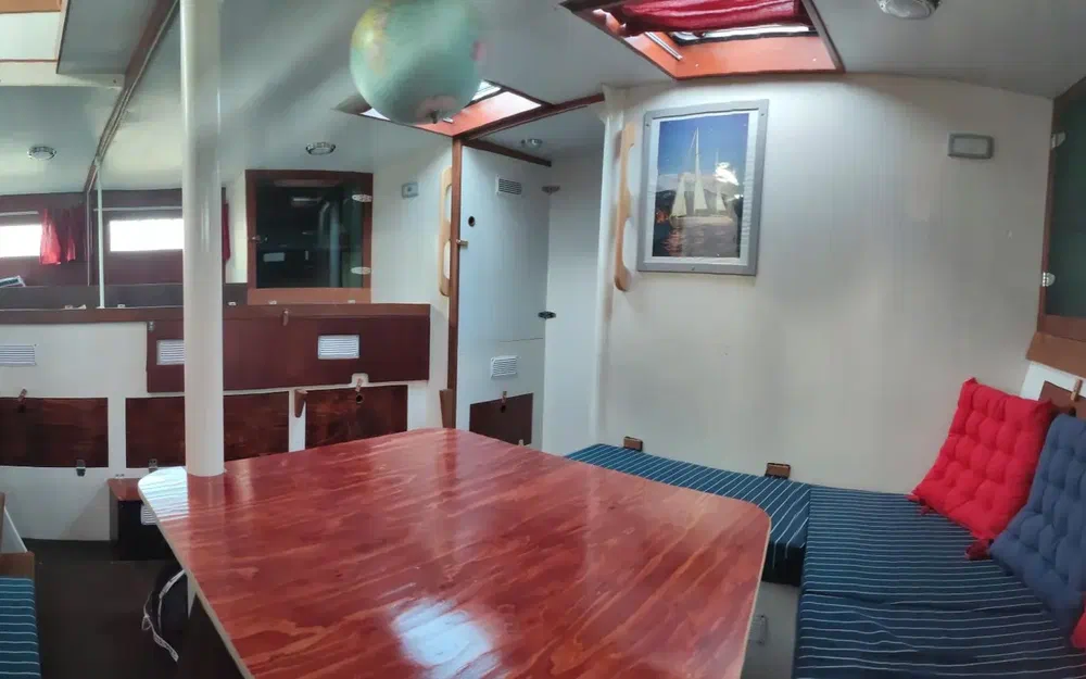 slider 16 IDEC Marine Concerto 51