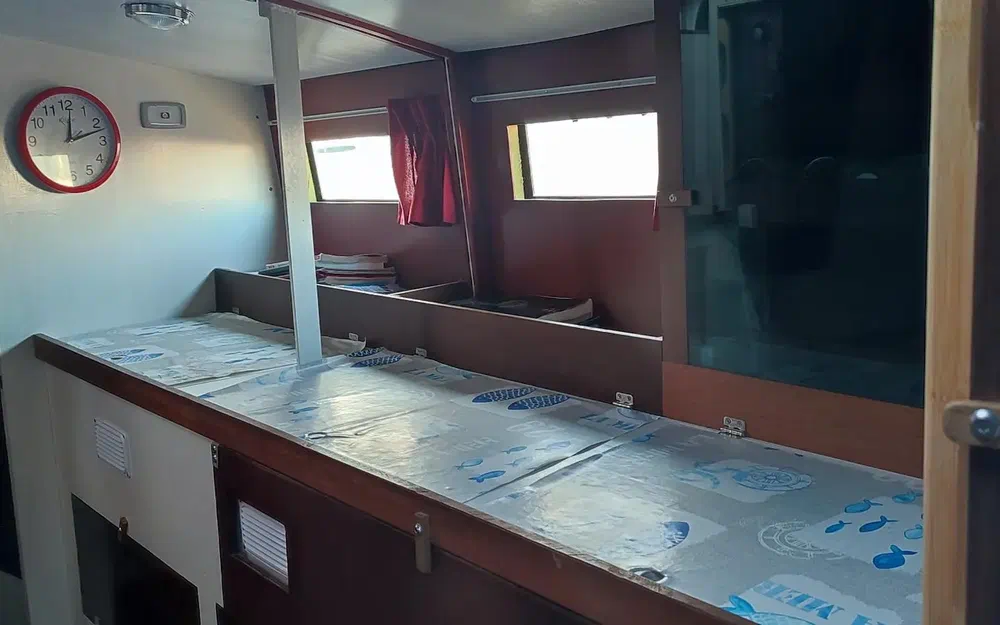 slider 18 IDEC Marine Concerto 51