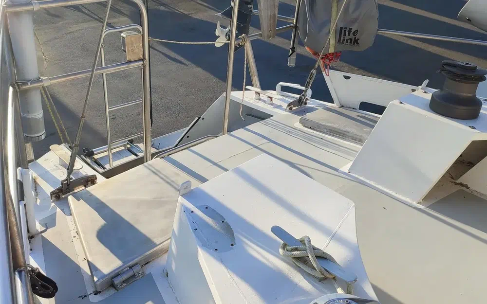 slider 23 IDEC Marine Concerto 51