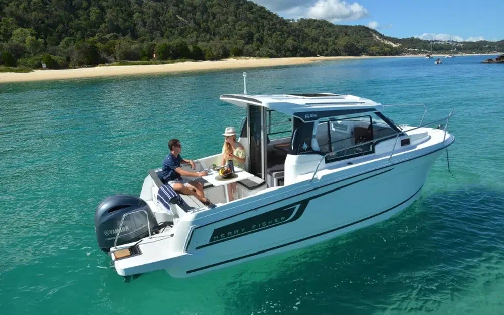 slider 6 Jeanneau Merry Fisher 695 Serie 2