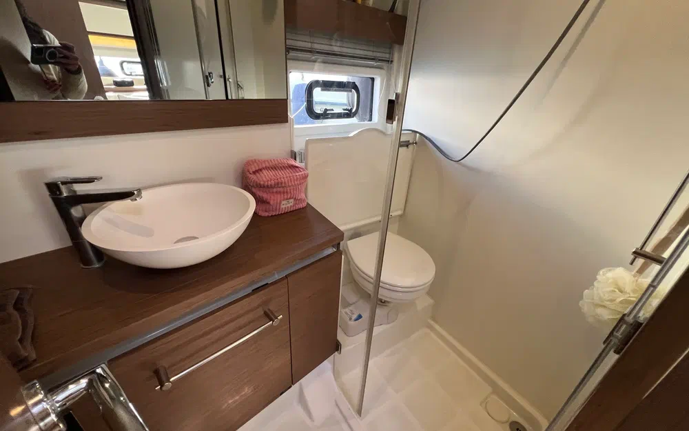 slider 7 Jeanneau Leader 40