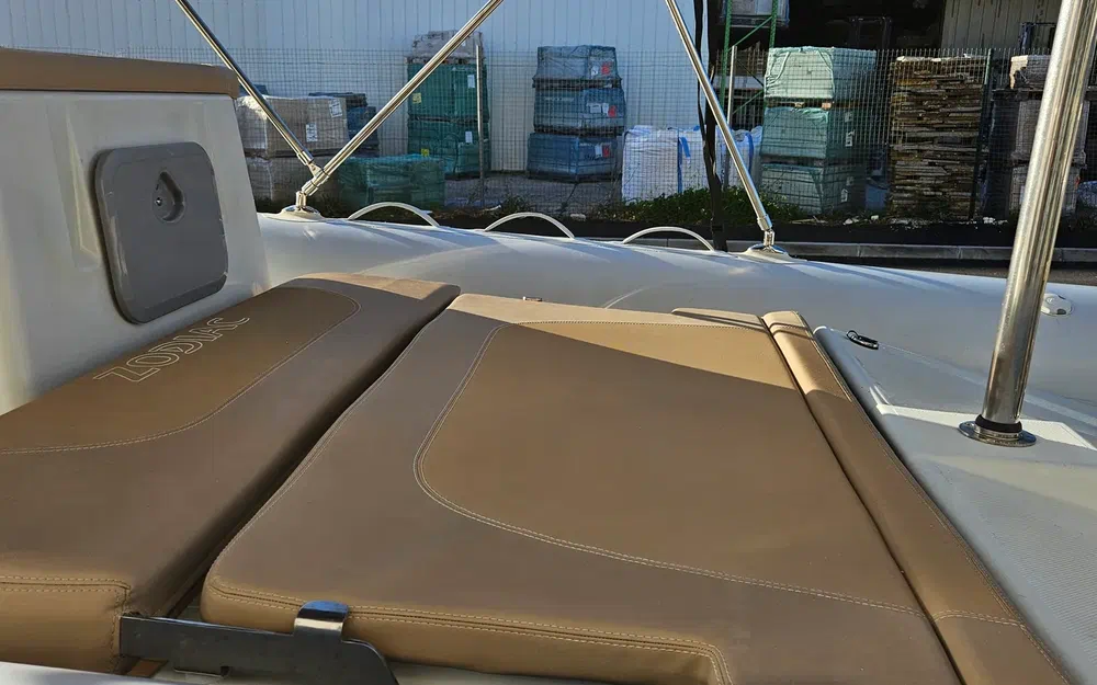 slider 23 Zodiac Medline 660