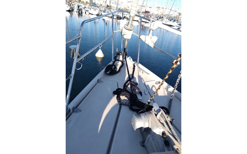 slider 24 Amel Maramu