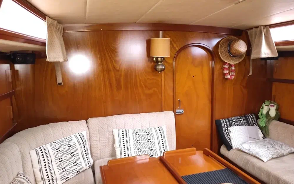 slider 34 Amel Maramu