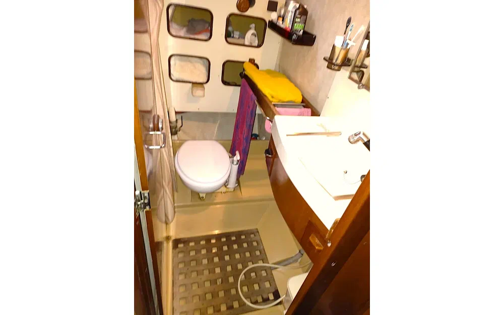 slider 72 Amel Maramu