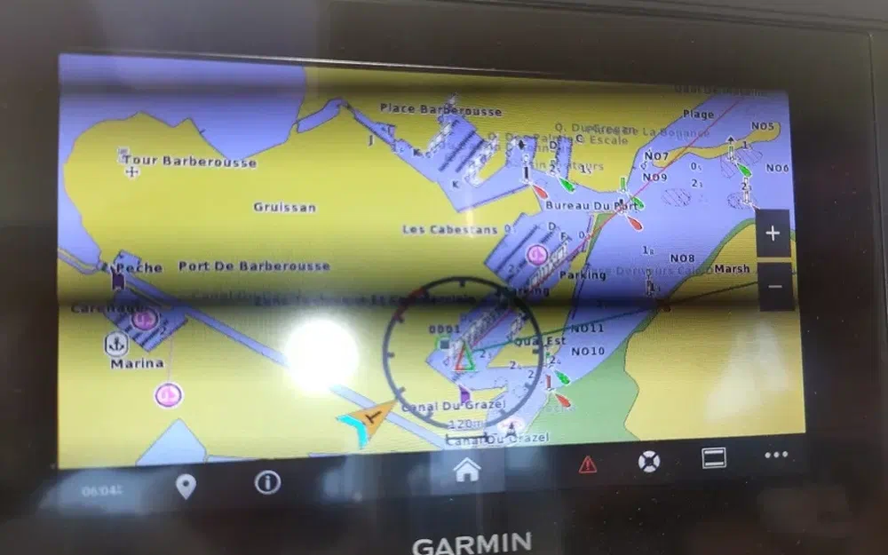 slider 22 Amel Maramu