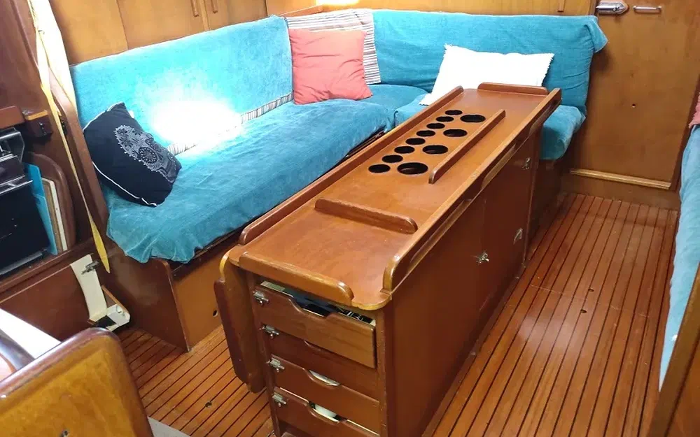 slider 35 Amel Maramu