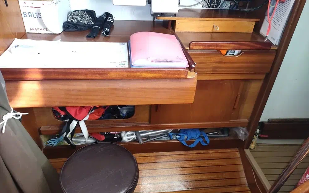 slider 45 Amel Maramu