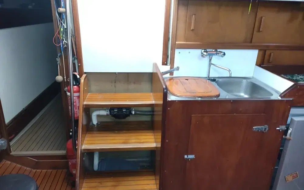 slider 72 Amel Maramu