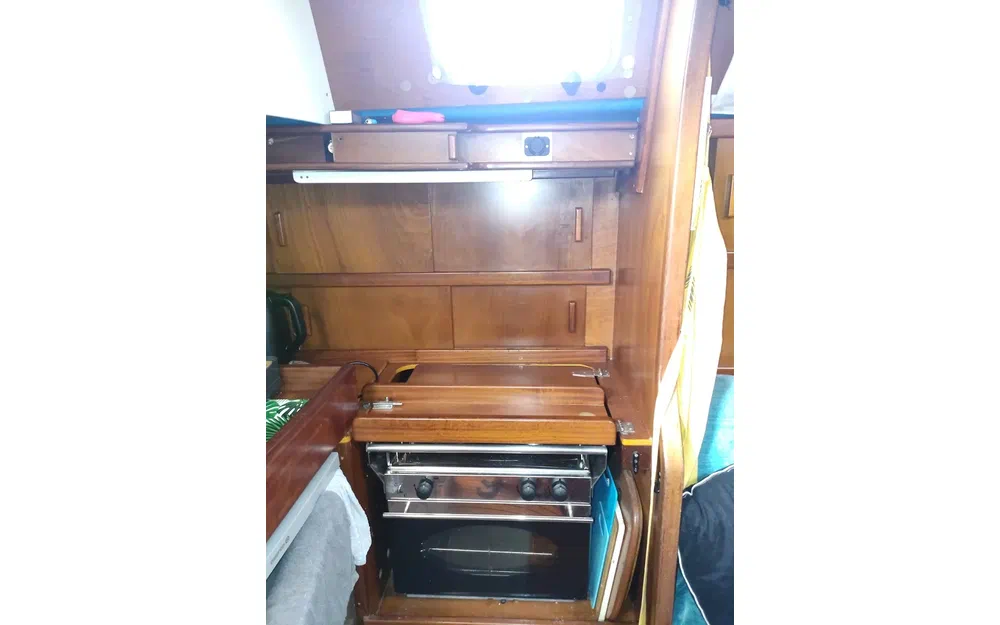 slider 75 Amel Maramu