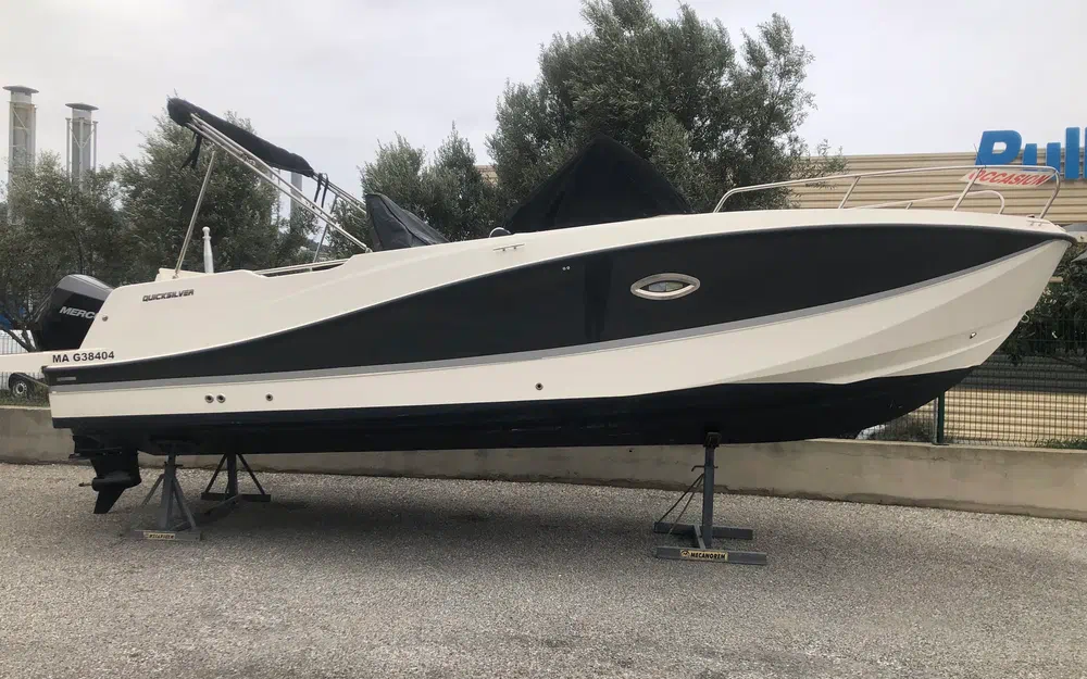 slider 0 Quicksilver Activ 755 Sundeck