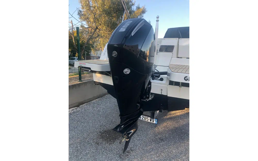 slider 1 Quicksilver Activ 755 Sundeck