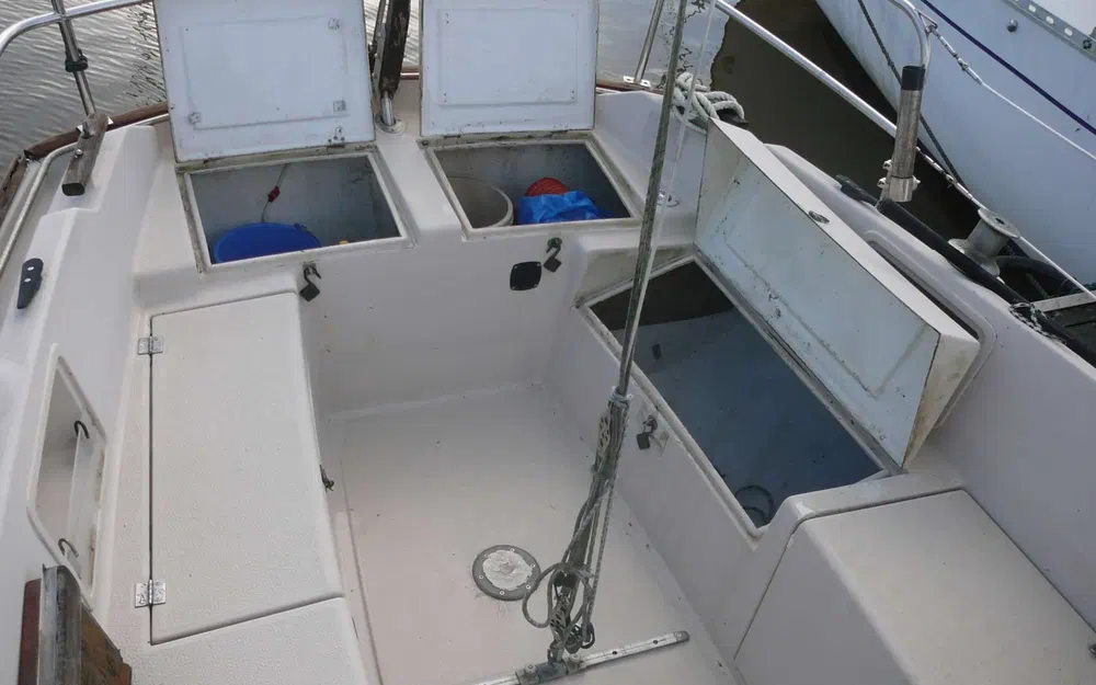 slider 1 Beneteau Evasion 28