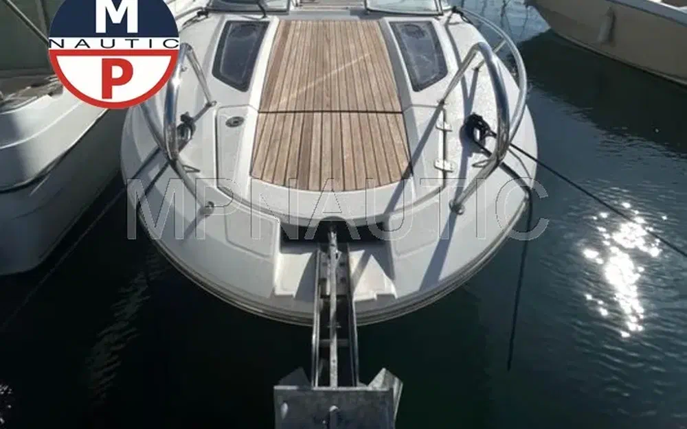 slider 1 Jeanneau Cap Camarat 7.5 DC