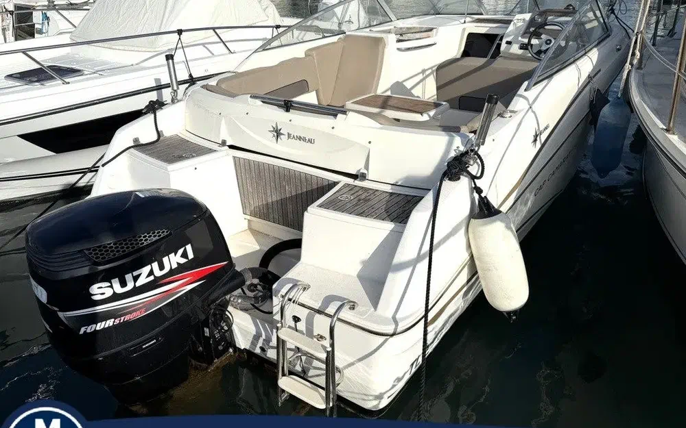 slider 0 Jeanneau Cap Camarat 7.5 DC