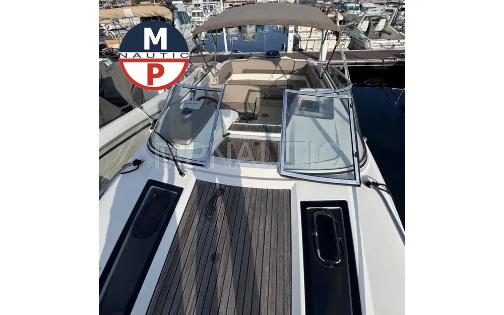 slider 2 Jeanneau Cap Camarat 7.5 DC