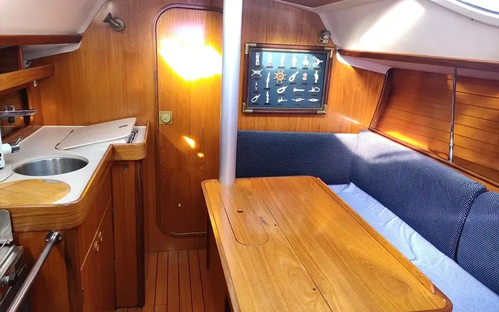 slider 26 Beneteau Oceanis 320