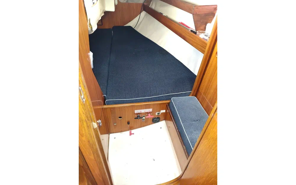 slider 44 Beneteau Oceanis 320
