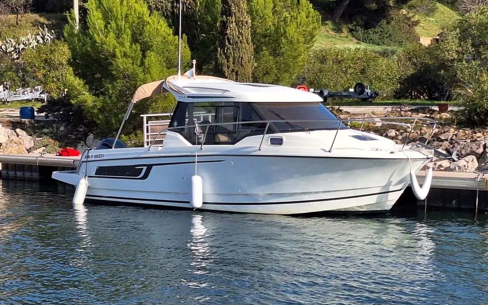 slider 16 Jeanneau Merry Fisher 795