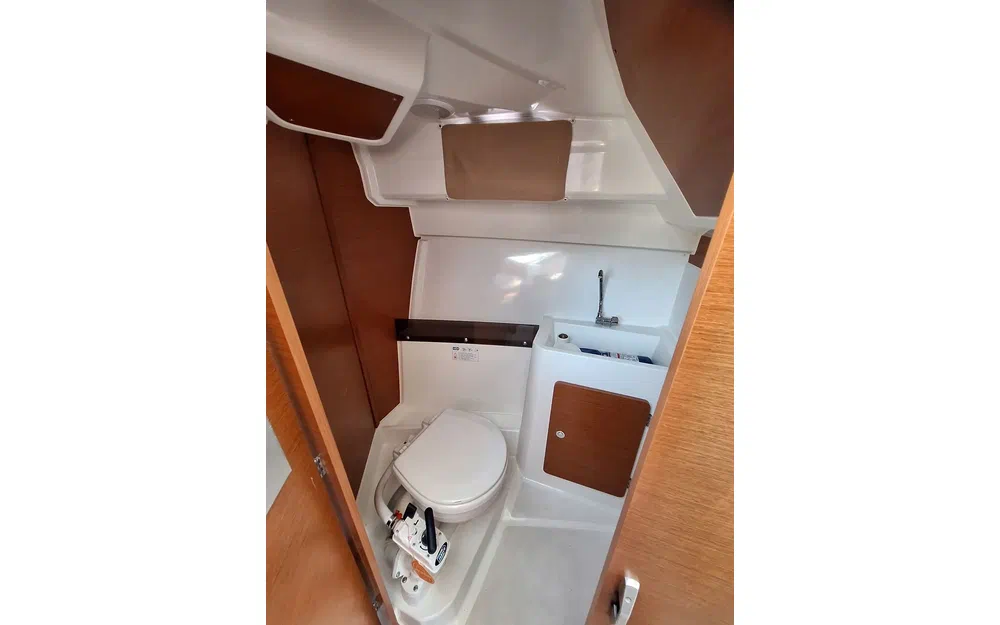 slider 8 Jeanneau Merry Fisher 795