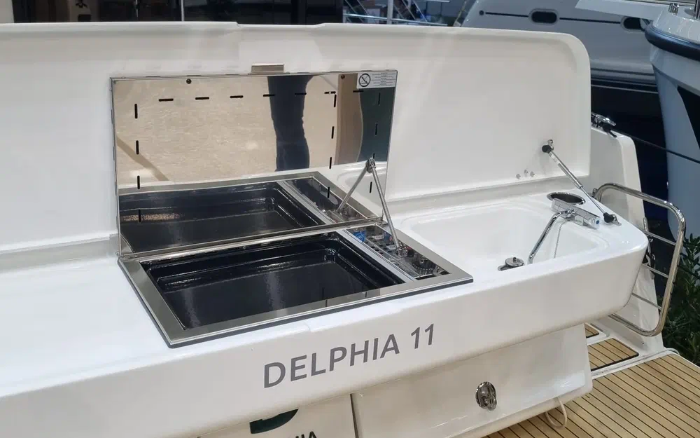 slider 3 Delphia 11 Fly Lounge