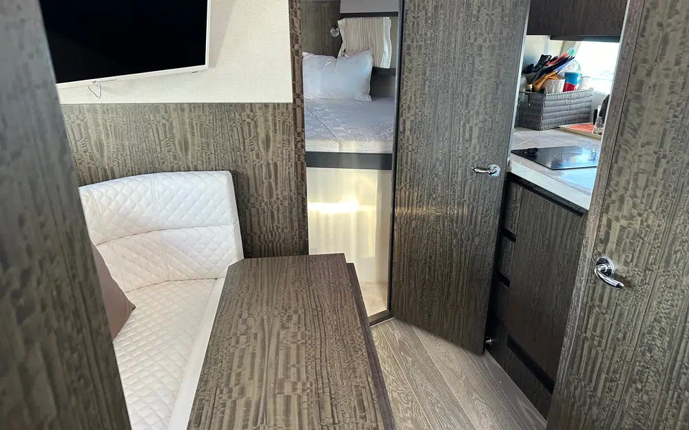 slider 1 Galeon 335 HTS